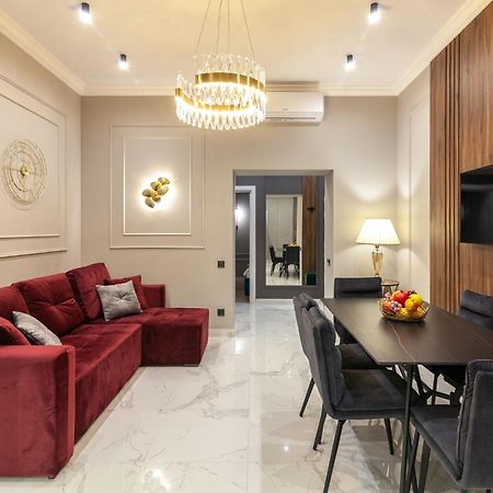 Апартаменты Leogrand Vip On Svobody Avenue 43 Львов Экстерьер фото